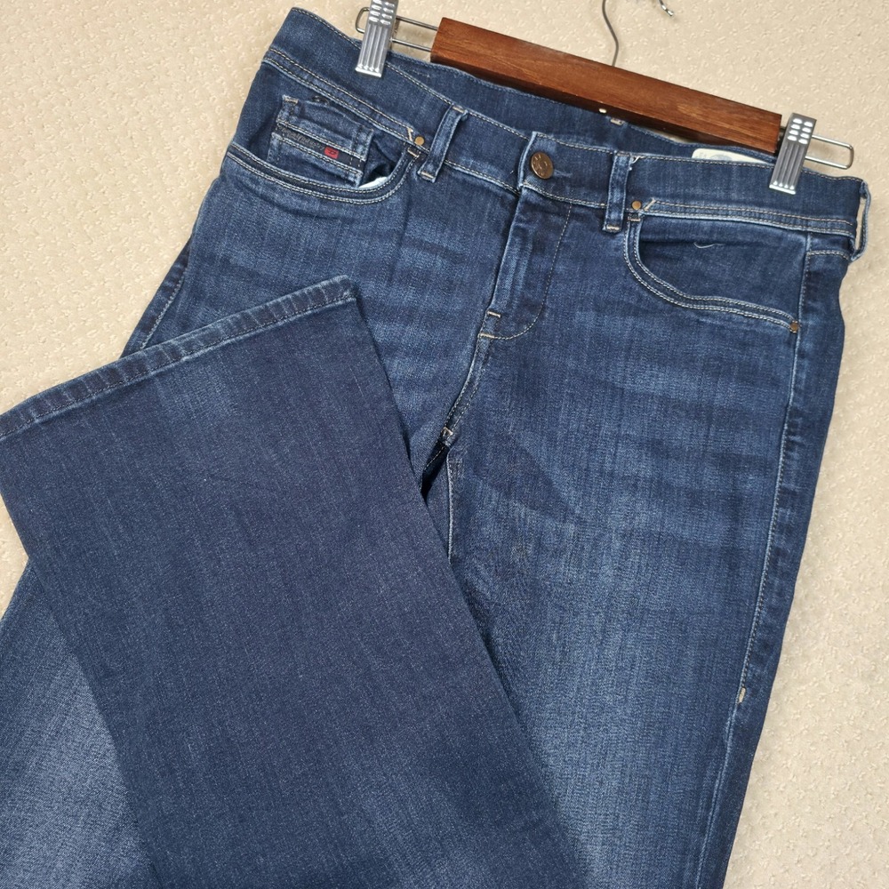 Diesel Lowleeh Low Rise Slim Bootcut Jeans Womens 28x32 Dark Wash Flare 0814W‎